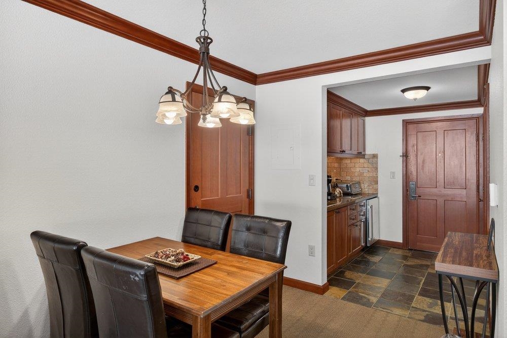 400 Resort Road, Unit 537539 Olympic Valley, CA 96146 - Photo 7 of 28