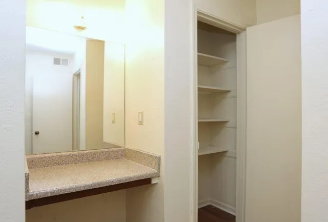 $1,095 | 1000 Belmont Park Drive Southeast, Unit 1030D, Smyrna, GA 30080