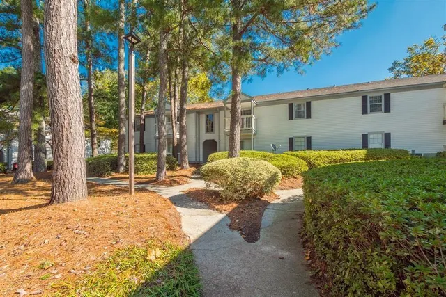 $1,095 | 1000 Belmont Park Drive Southeast, Unit 1030D, Smyrna, GA 30080