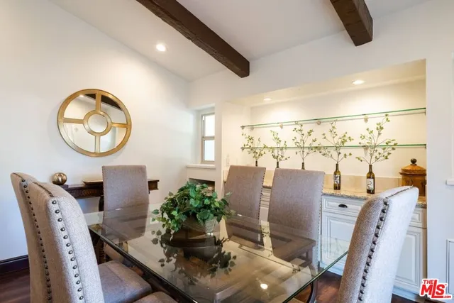 $11,450 | 4555 Mariota Avenue, Toluca Lake, CA 91602