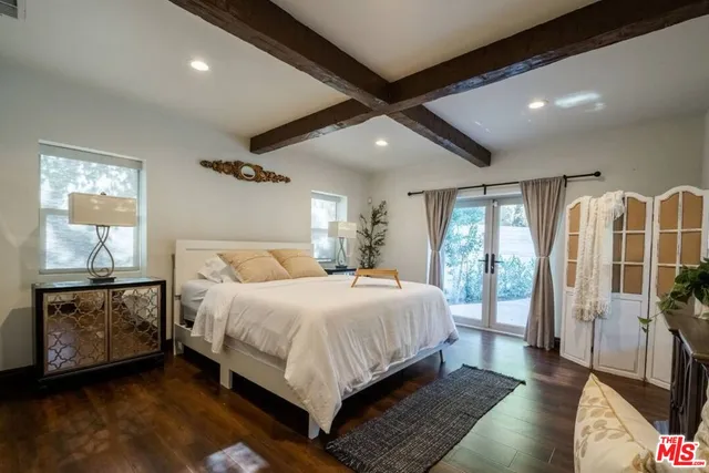 $11,450 | 4555 Mariota Avenue, Toluca Lake, CA 91602