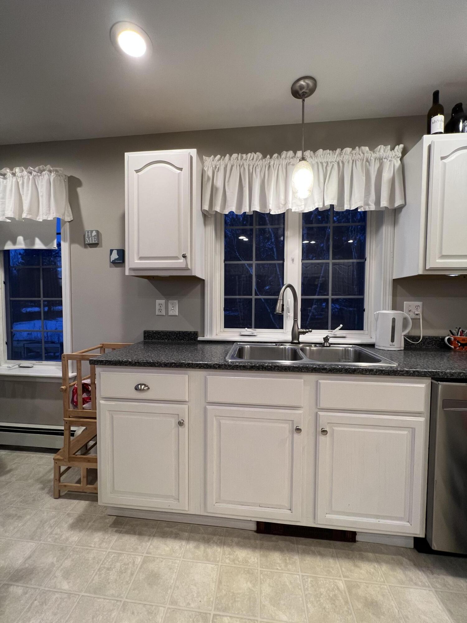 38 Burleigh Road Bangor, ME 04401 - Photo 26 of 92 IMG_5622