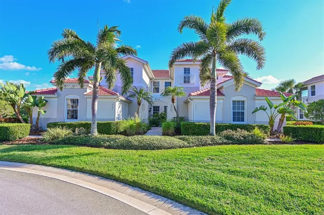 $365,000 | 9712 Sea Turtle Terrace, Unit 201, Bradenton, FL 34212