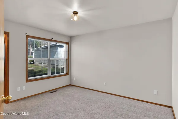 $299,000 | 8233 North Ridgewood Drive, Unit 4, Hayden, ID 83835
