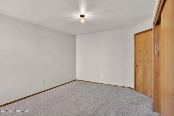 $299,000 | 8233 North Ridgewood Drive, Unit 4, Hayden, ID 83835