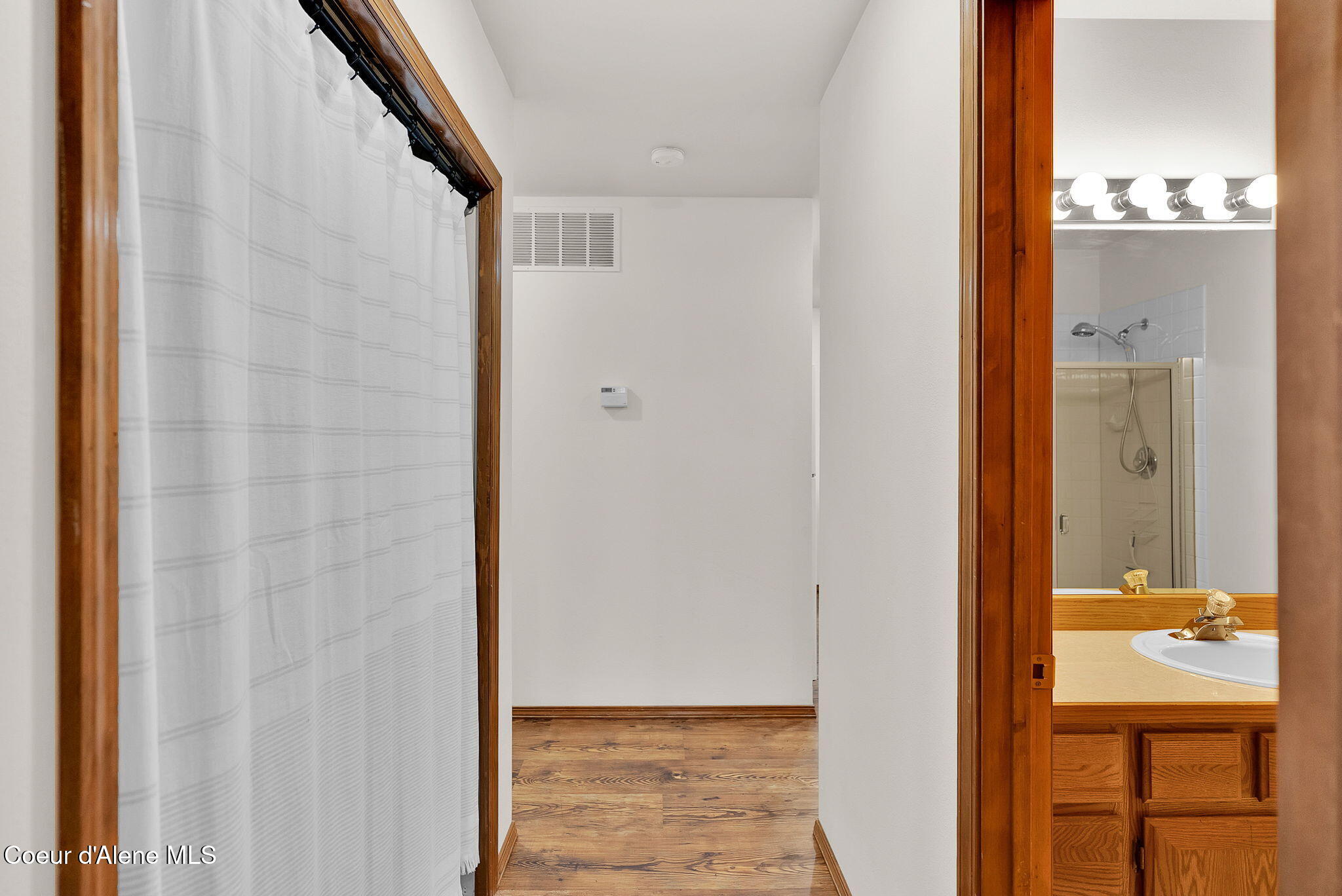 8233 North Ridgewood Drive, Unit 4 Hayden, ID 83835 - Photo 26 of 50 Hallway