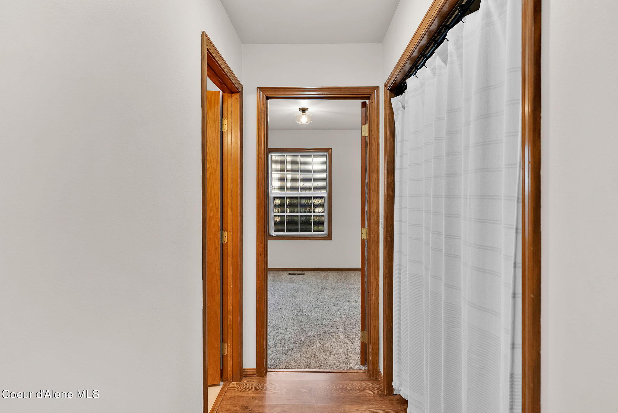 8233 North Ridgewood Drive, Unit 4 Hayden, ID 83835 - Photo 28 of 50 Hallway
