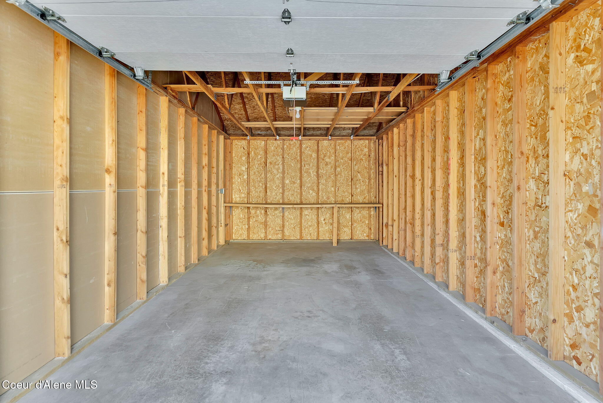 8233 North Ridgewood Drive, Unit 4 Hayden, ID 83835 - Photo 38 of 50 Garage