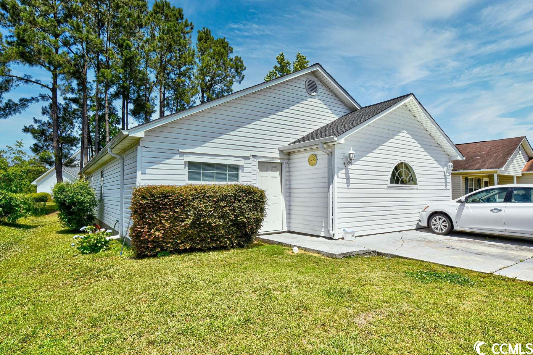 8014 Cone Court Murrells Inlet, SC 29576 - Photo 3 of 39 Gallery Image 3