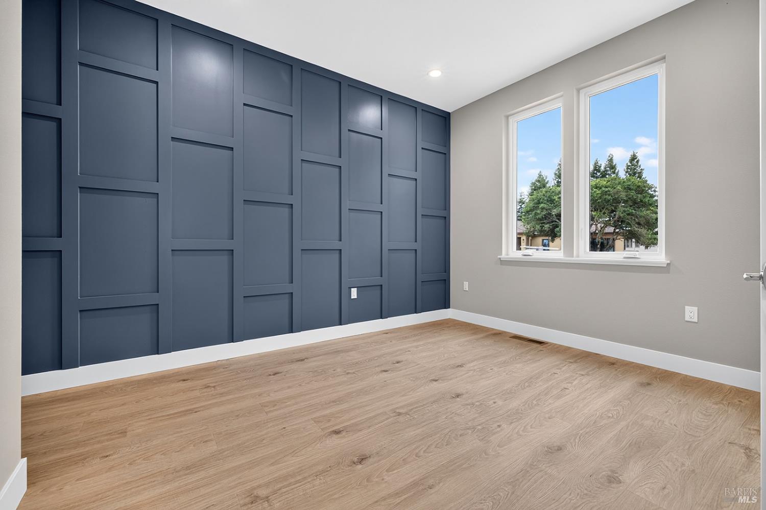 1913 Carlile Place Santa Rosa, CA 95403 - Photo 21 of 60 Look at this wonderful accent wall in this room.