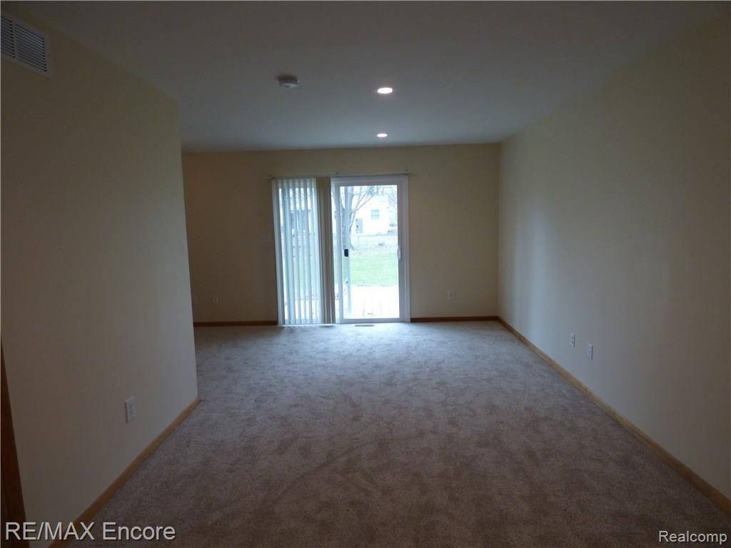 3140 Melvin Avenue Rochester Hills, MI 48307 - Photo 16 of 30