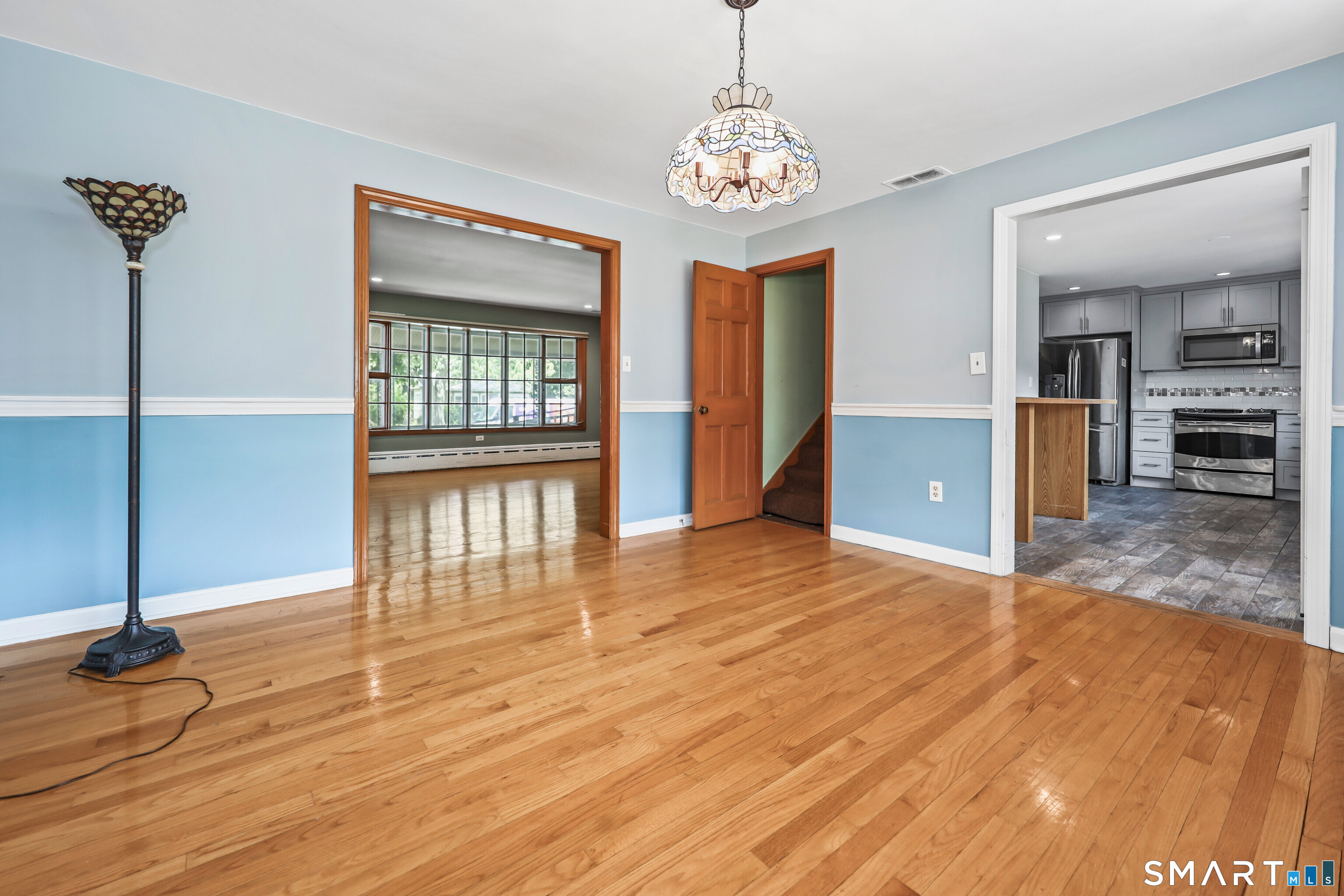 676 Woodtick Road Waterbury, CT 06705 - Photo 10 of 30