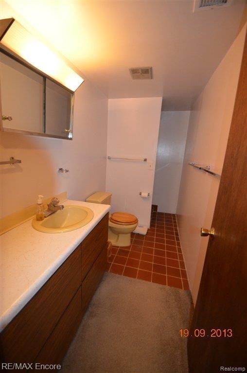 4862 Clarkston Road Clarkston, MI 48348 - Photo 20 of 28 BATH 2 LOWER