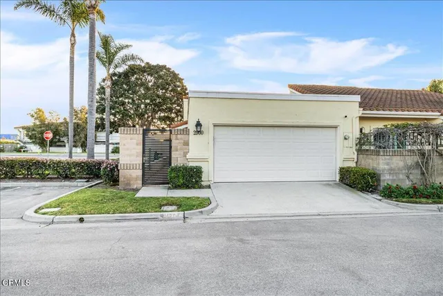 $719,900 | 2900 Windward Way, Oxnard, CA 93035