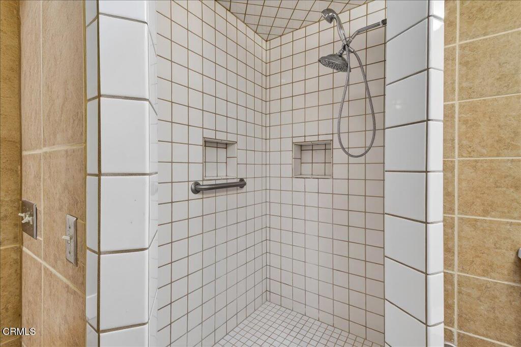 2900 Windward Way Oxnard, CA 93035 - Photo 32 of 57