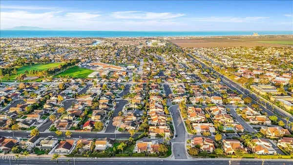$719,900 | 2900 Windward Way, Oxnard, CA 93035