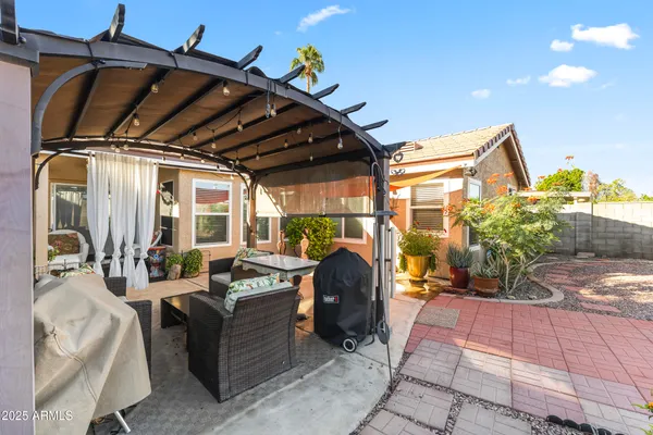 $455,000 | 922 West Hudson Way, Gilbert, AZ 85233