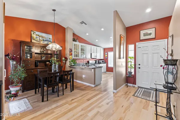 $455,000 | 922 West Hudson Way, Gilbert, AZ 85233