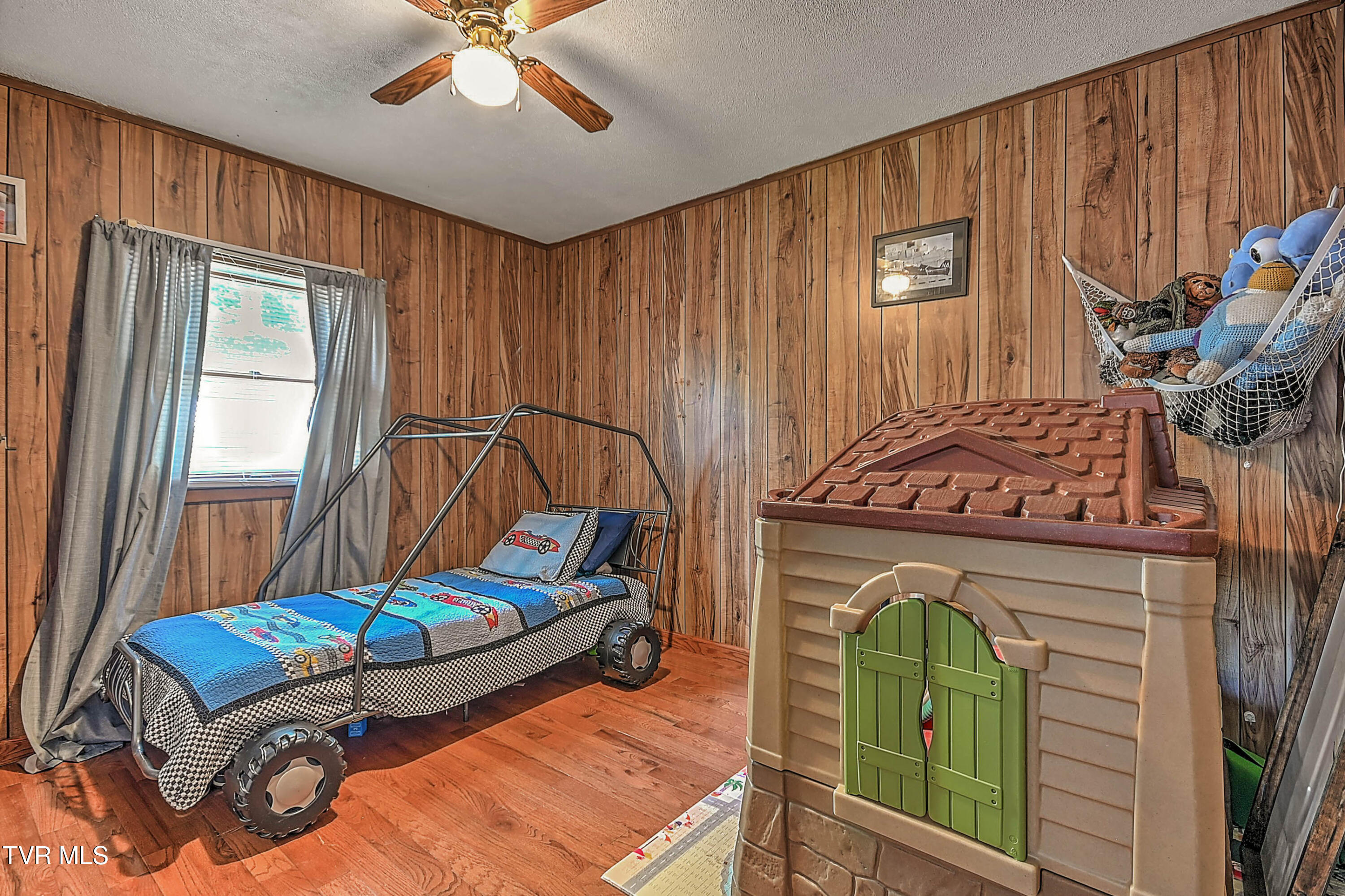 359 Maple Gap Road Swords Creek, VA 24649 - Photo 41 of 49 359 Maple Gap Rd AB-36