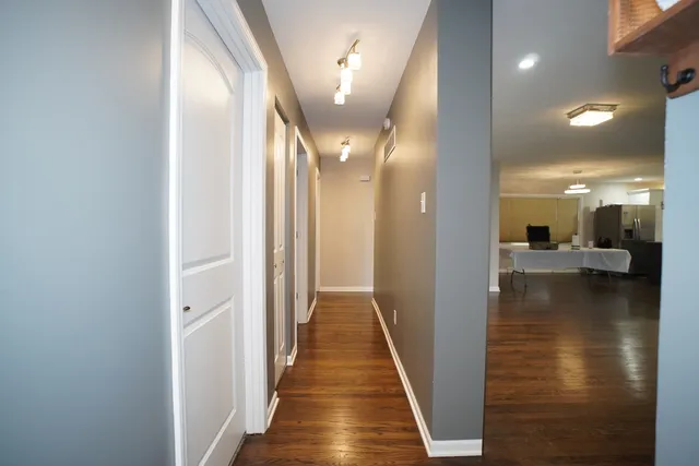 $3,000 | 6092 Cleveland Street, Merrillville, IN 46410