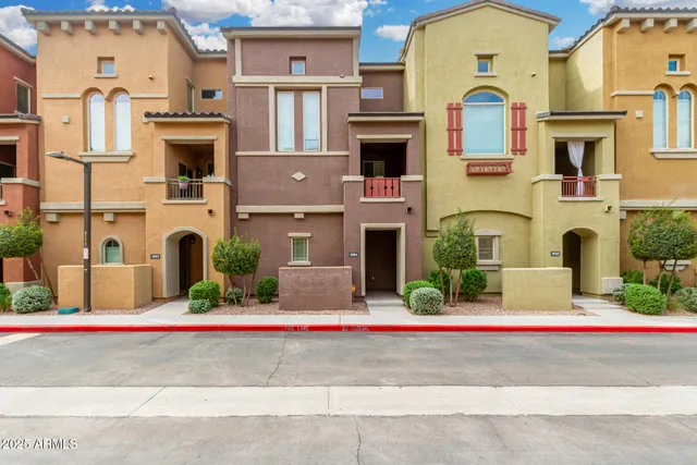 $355,000 | 240 West Juniper Avenue, Unit 1054, Gilbert, AZ 85233