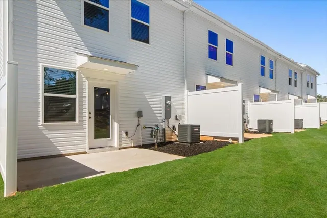 $194,900 | 2035 Hillman Way, Roebuck, SC 29376