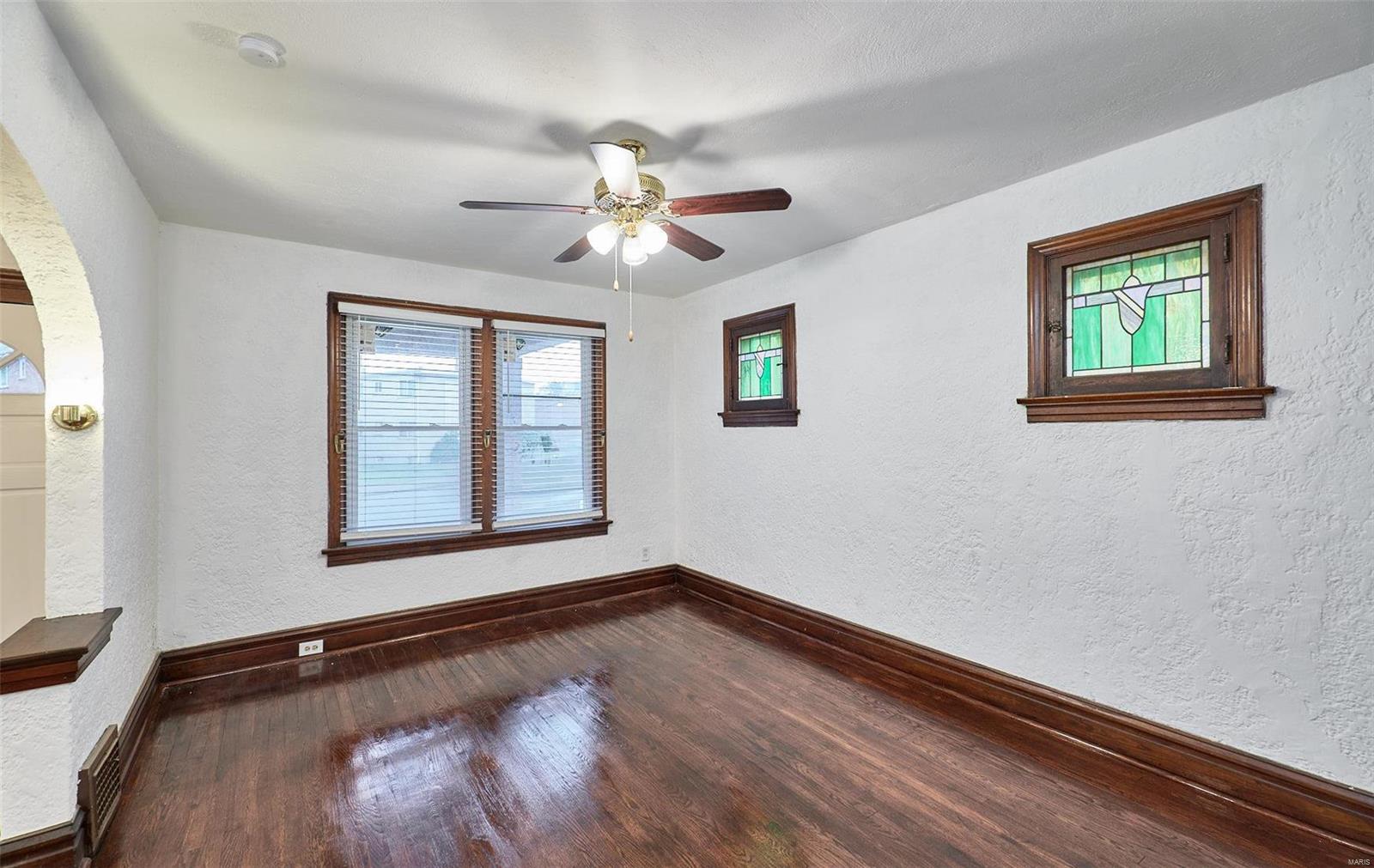 3828 Morgan Ford Road St. Louis, MO 63116 - Photo 14 of 54 Gallery Image 14