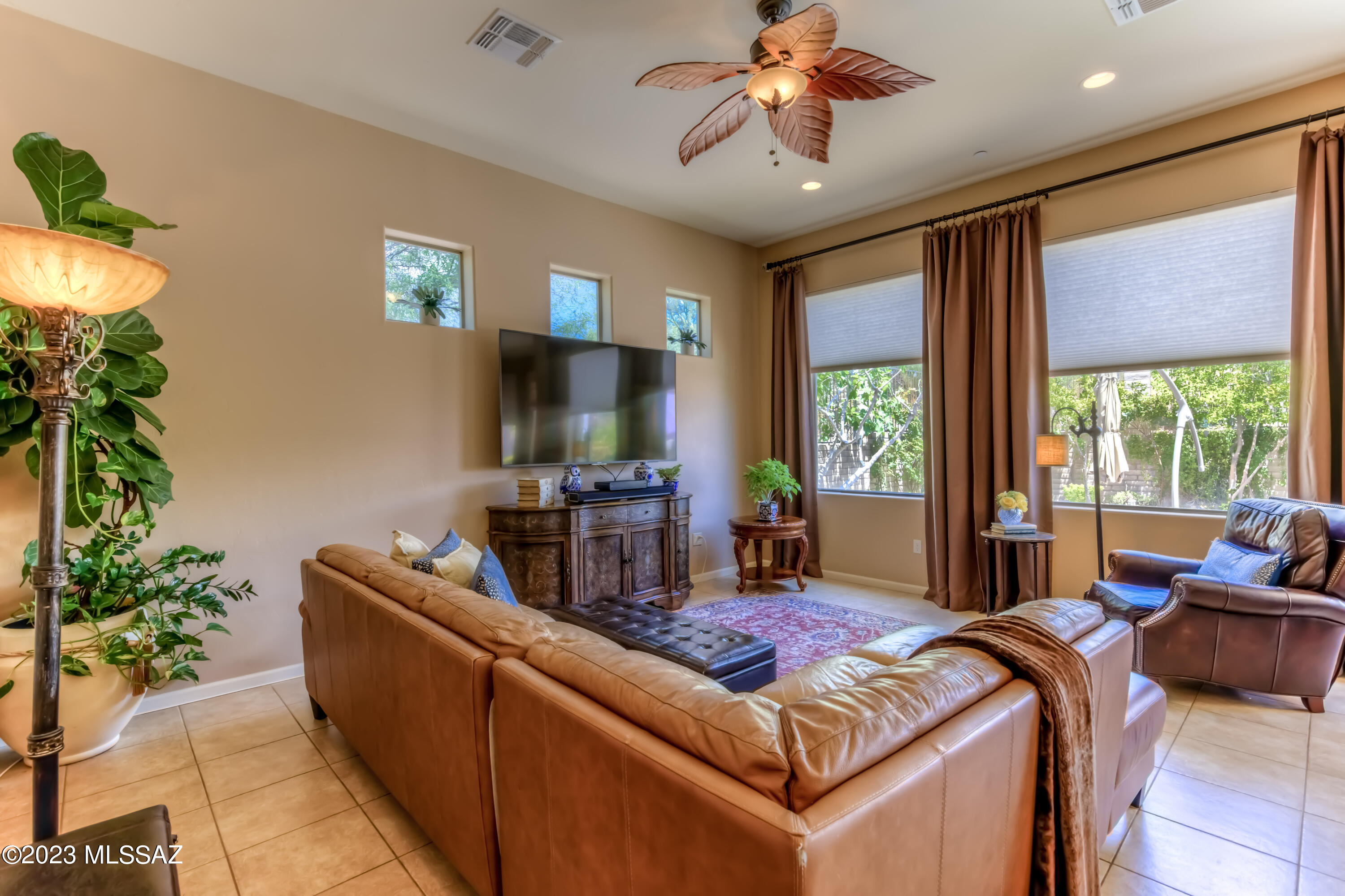 12742 North Yellow Bird Road Oro Valley, AZ 85755 - Photo 20 of 42