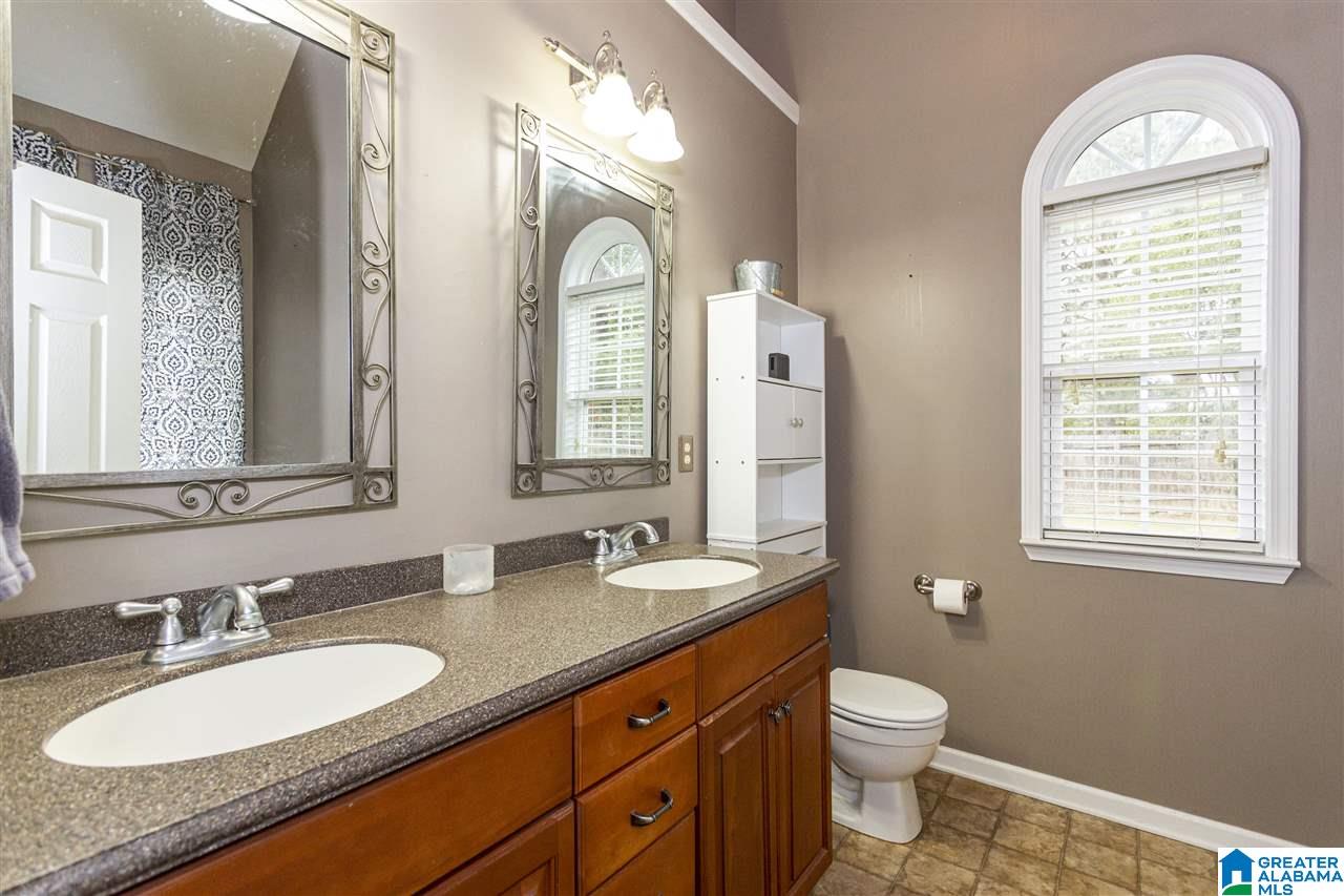 988 Hickory Street Moody, AL 35004 - Photo 15 of 20