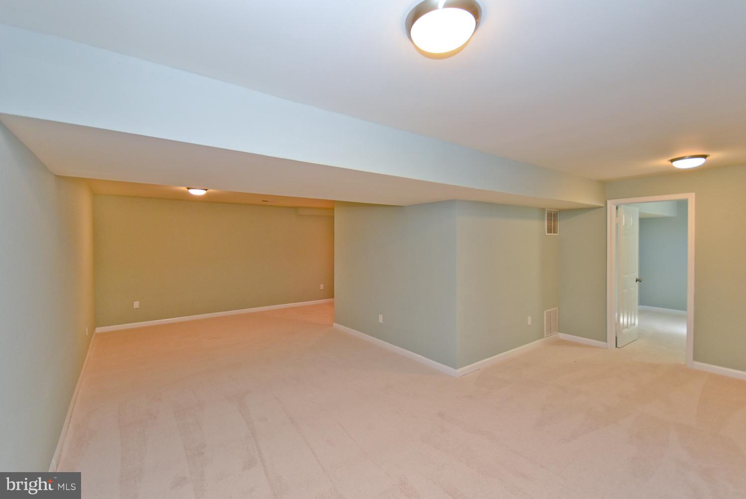9405 Stoney Ridge Road Springdale, MD 20721 - Photo 25 of 30 Basement