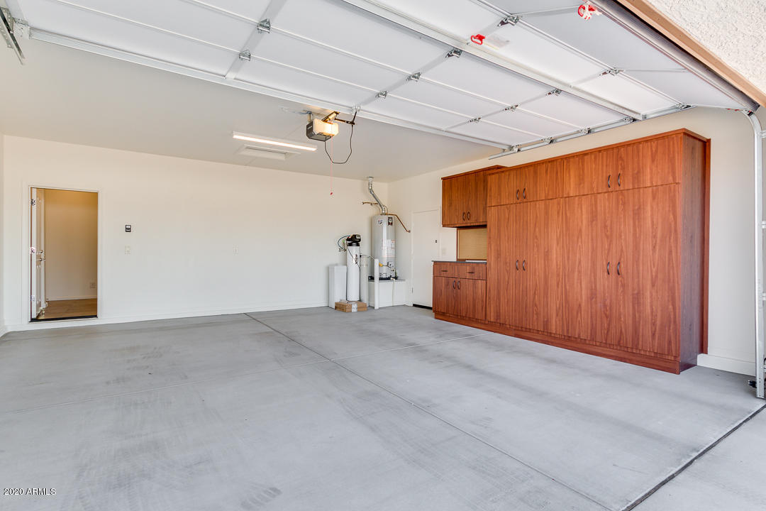 5145 North Arlington Road Eloy, AZ 85131 - Photo 25 of 34 Garage
