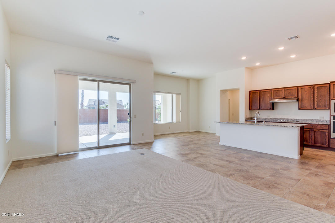 5145 North Arlington Road Eloy, AZ 85131 - Photo 4 of 34 Great Room