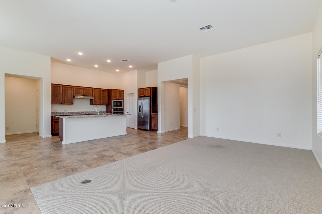 5145 North Arlington Road Eloy, AZ 85131 - Photo 5 of 34 06- Arlington