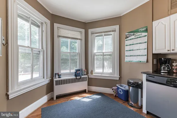 $1,700 | 6234 Ridge Avenue, Unit 2, Philadelphia, PA 19128