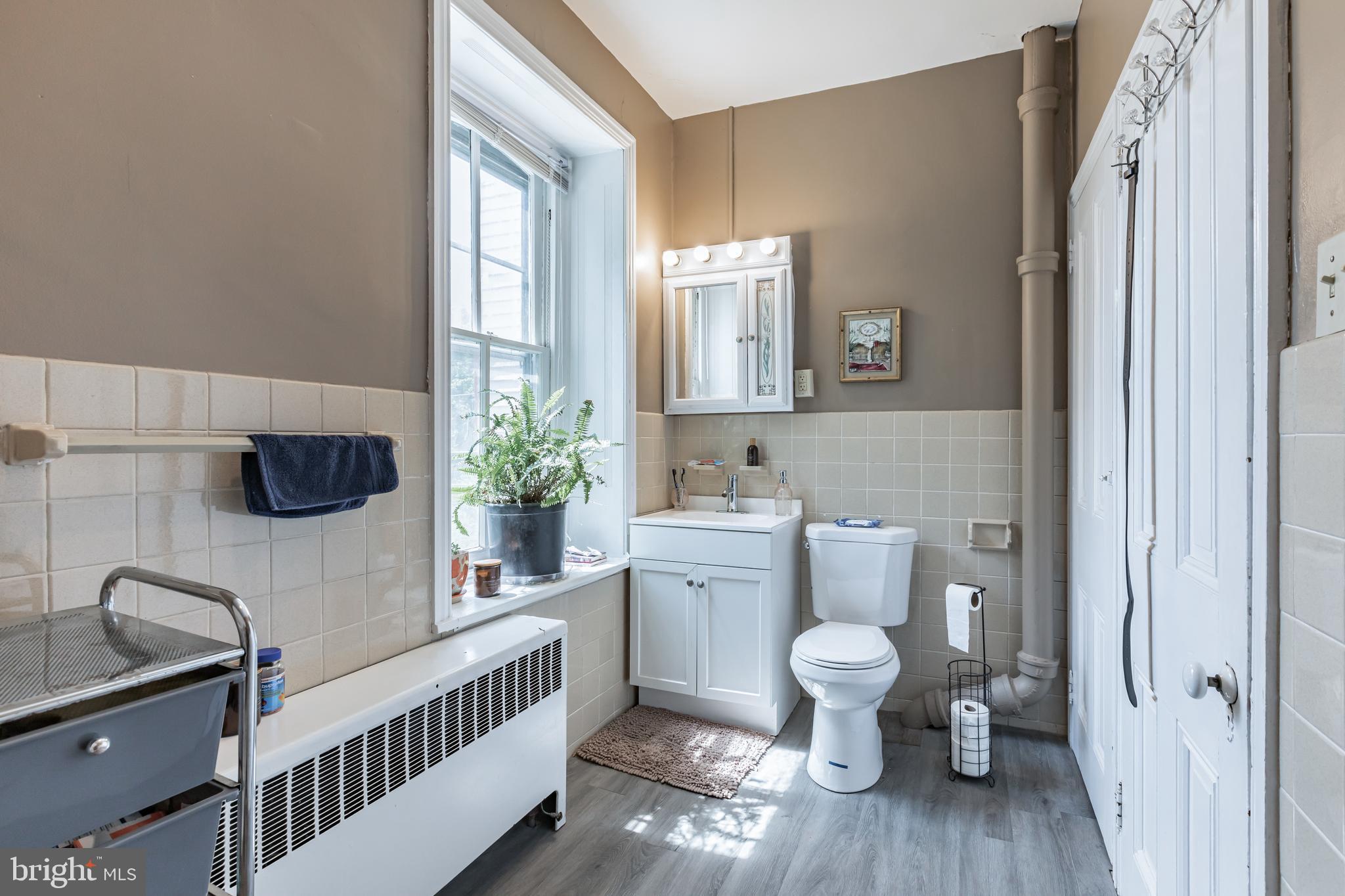 6234 Ridge Avenue, Unit 2 Philadelphia, PA 19128 - Photo 23 of 24 Bathroom