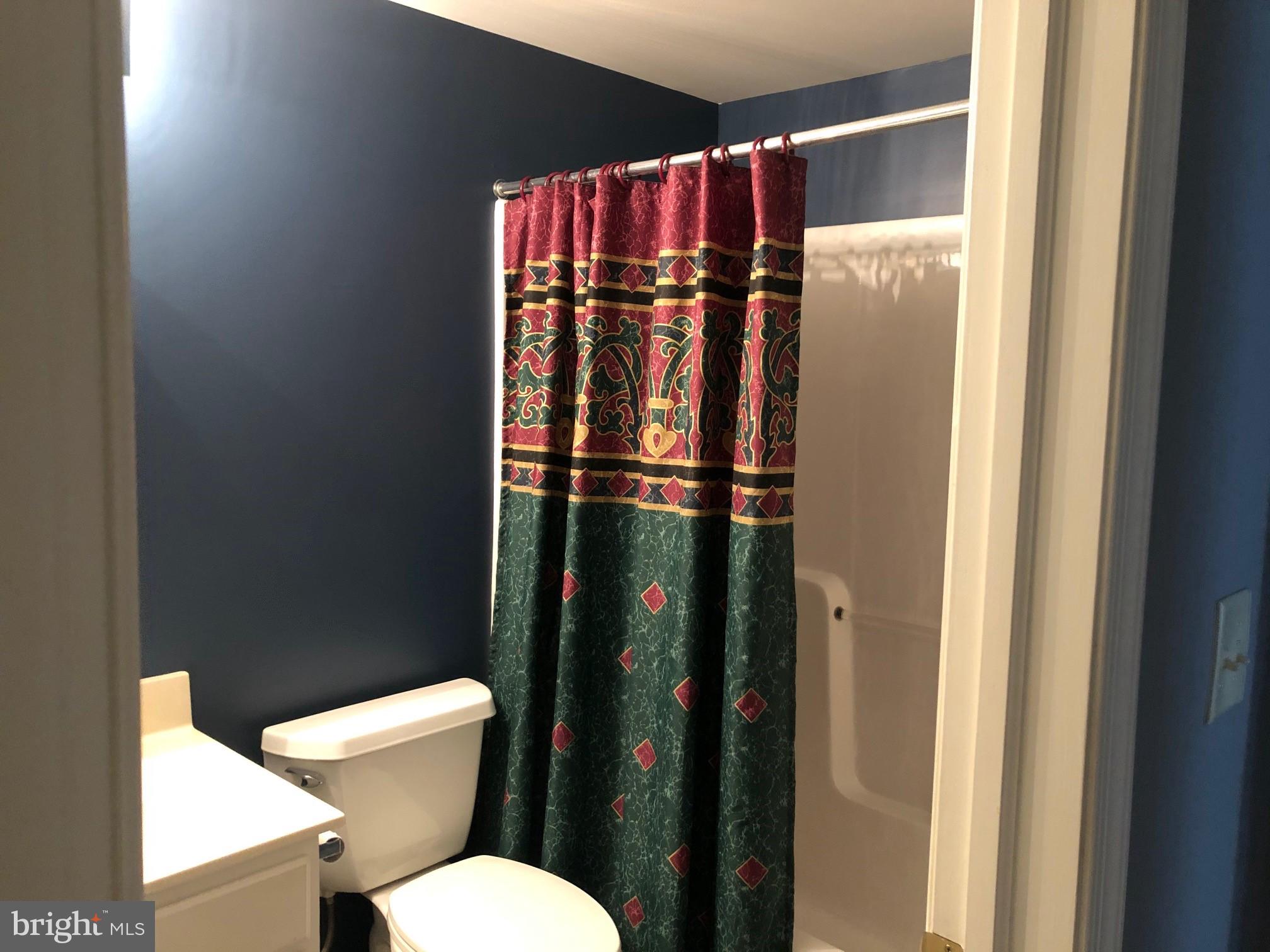 416 Brandon Road Norristown, PA 19403 - Photo 12 of 28 Gallery Image 12