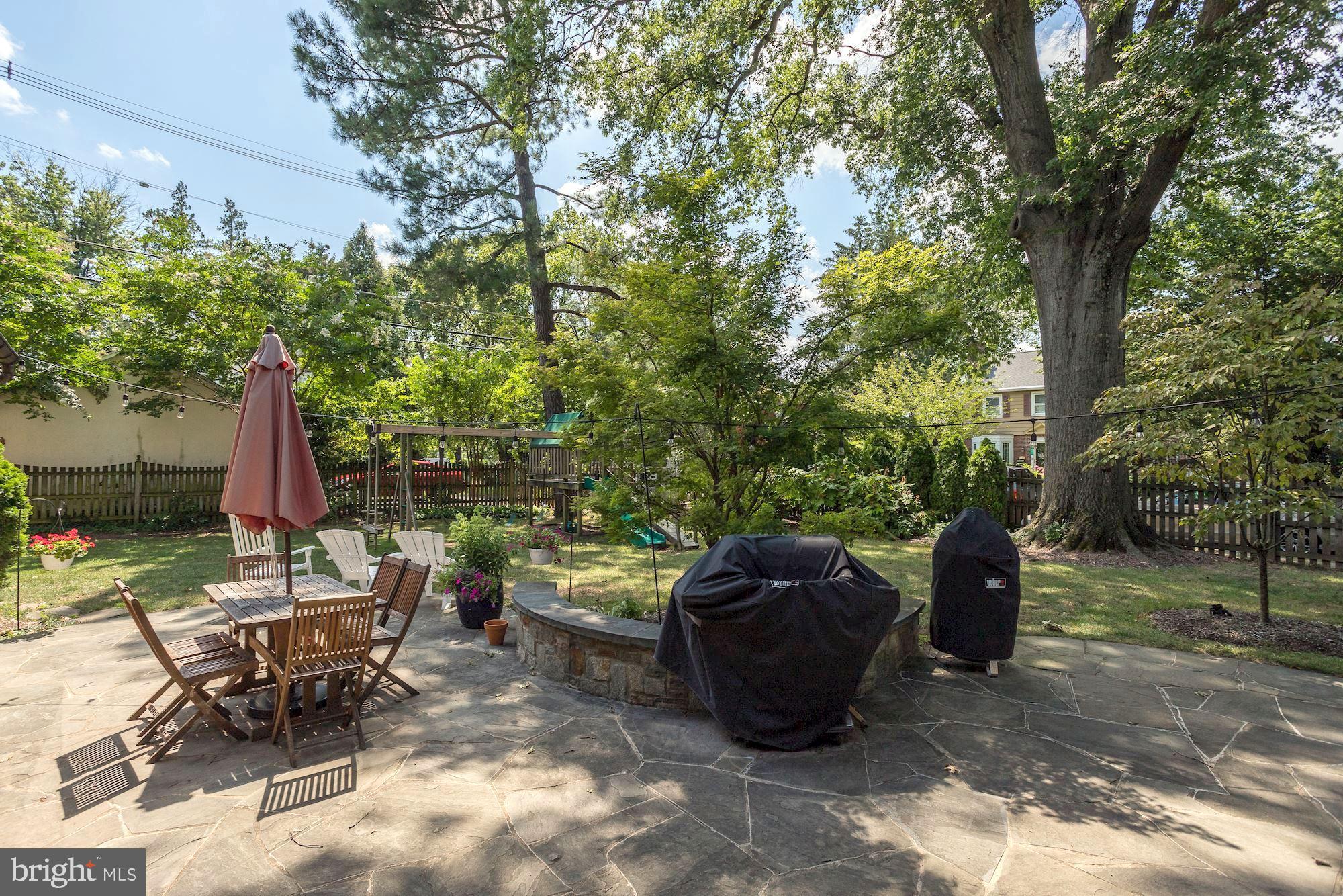 601 Kingston Road Baltimore, MD 21212 - Photo 50 of 56 Patio, seclusion, oasis.