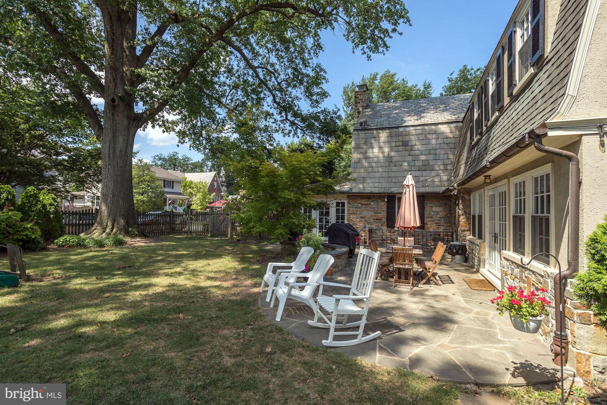 601 Kingston Road Baltimore, MD 21212 - Photo 51 of 56 Lovely yard