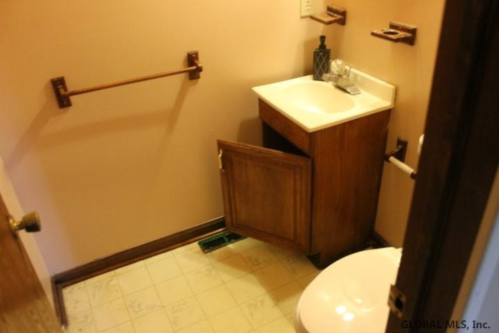 5 Bell Flower Road Malta, NY 12020 - Photo 8 of 21 Photo 8