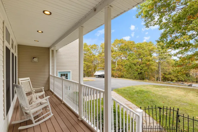 $599,000 | 29 High Point Drive, Bradley, ME 04411