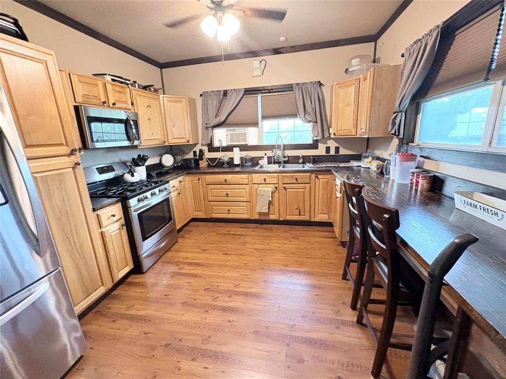 1117 North Tiffin Road Ranger, TX 76470 - Photo 25 of 40