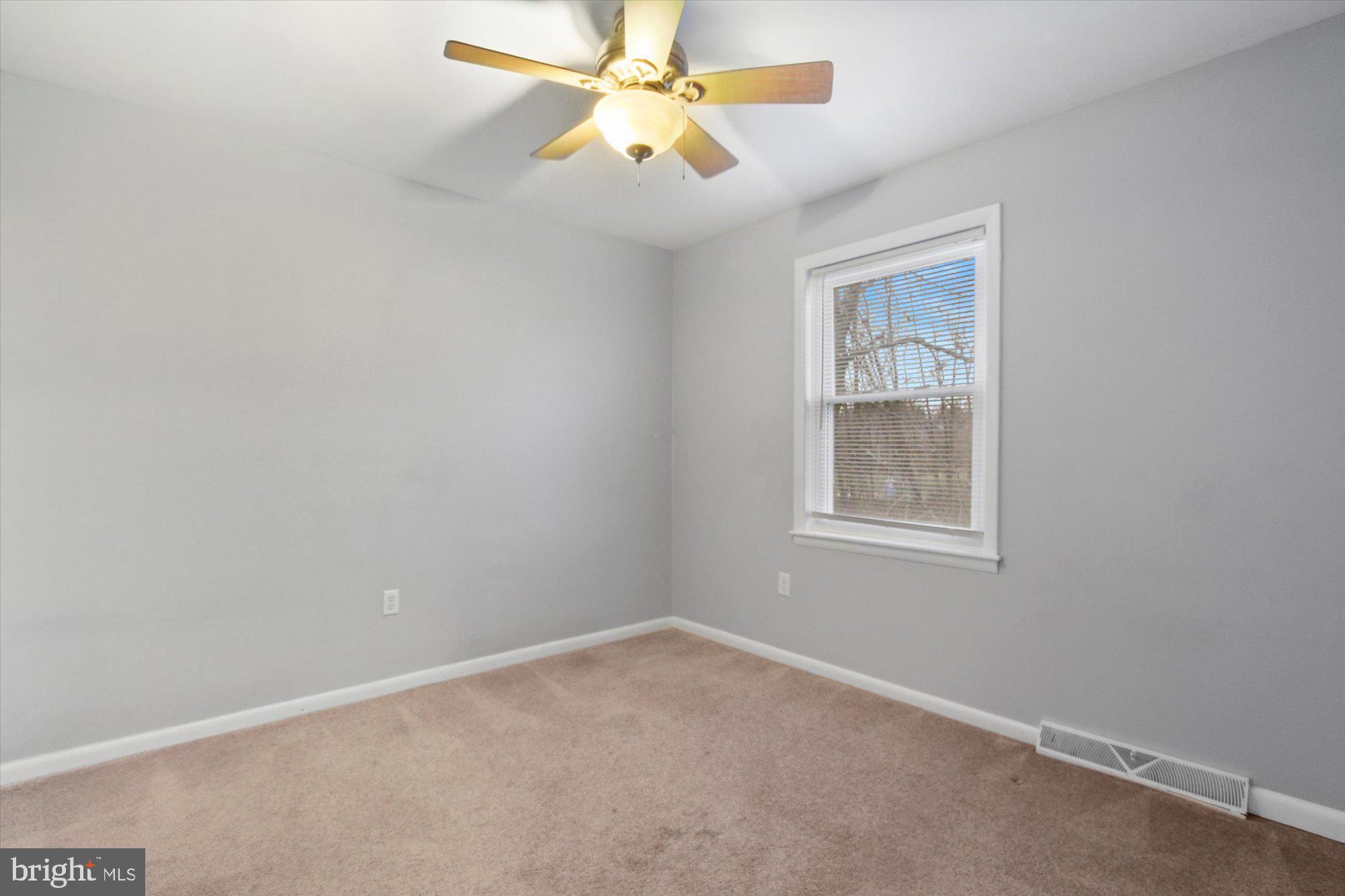 2556 Joppa Road York, PA 17403 - Photo 14 of 26
