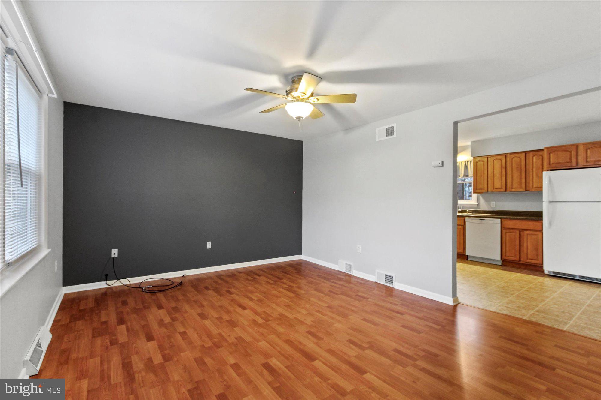 2556 Joppa Road York, PA 17403 - Photo 6 of 26