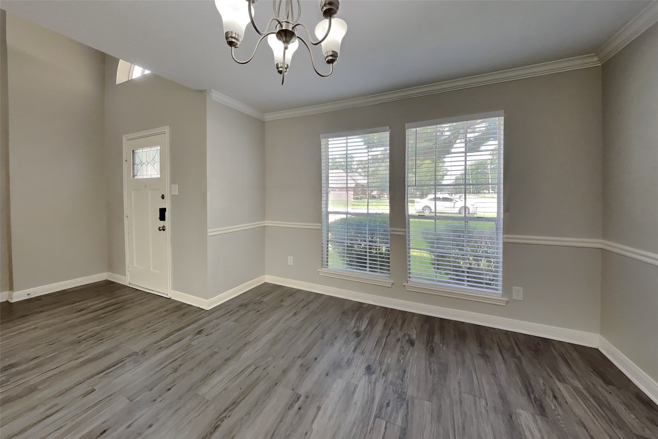 814 Gunnison Magnolia, TX 77354 - Photo 4 of 22