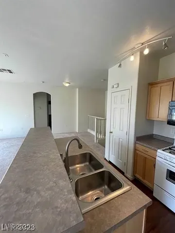 $289,900 | 6316 Beige Bluff Street, Unit 201, North Las Vegas, NV 89081