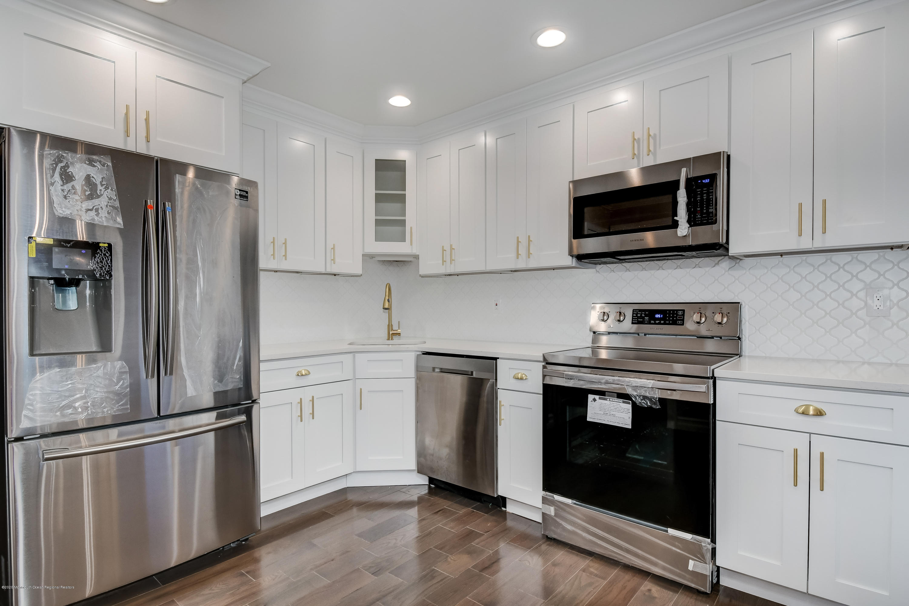 149 Concordia Circle, Unit A Monroe Township, NJ 08831 - Photo 6 of 24 14-Kitchen