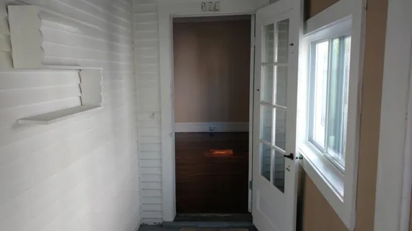 $235,000 | 826 Arianna Street Northwest, Grand Rapids, MI 49504