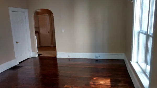 $235,000 | 826 Arianna Street Northwest, Grand Rapids, MI 49504