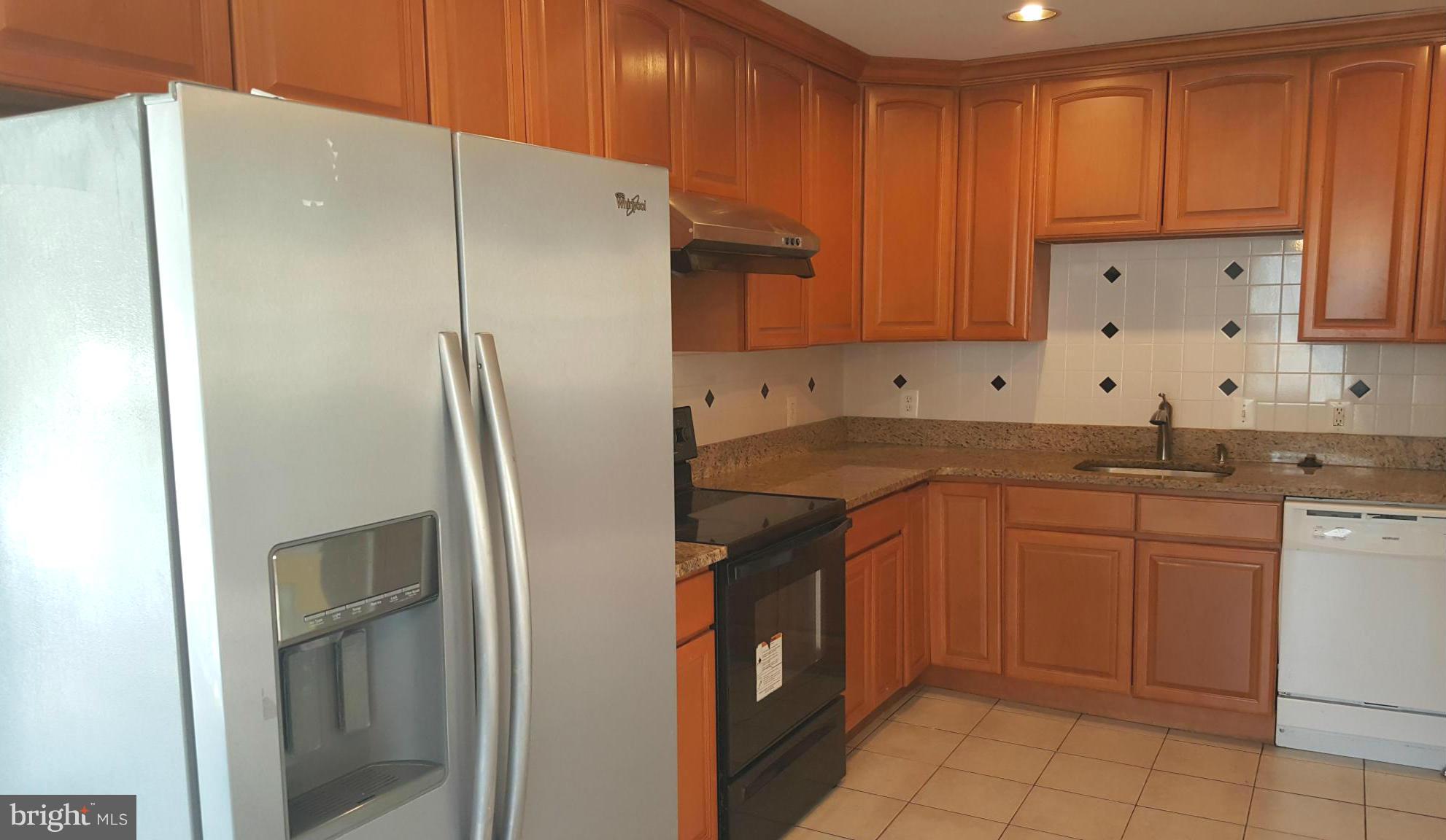 5712 Berwyn Road Berwyn Heights, MD 20740 - Photo 11 of 28 Kitchen: Main House