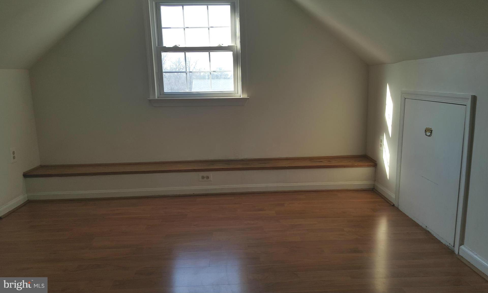 5712 Berwyn Road Berwyn Heights, MD 20740 - Photo 21 of 28 Attic: Office/Den